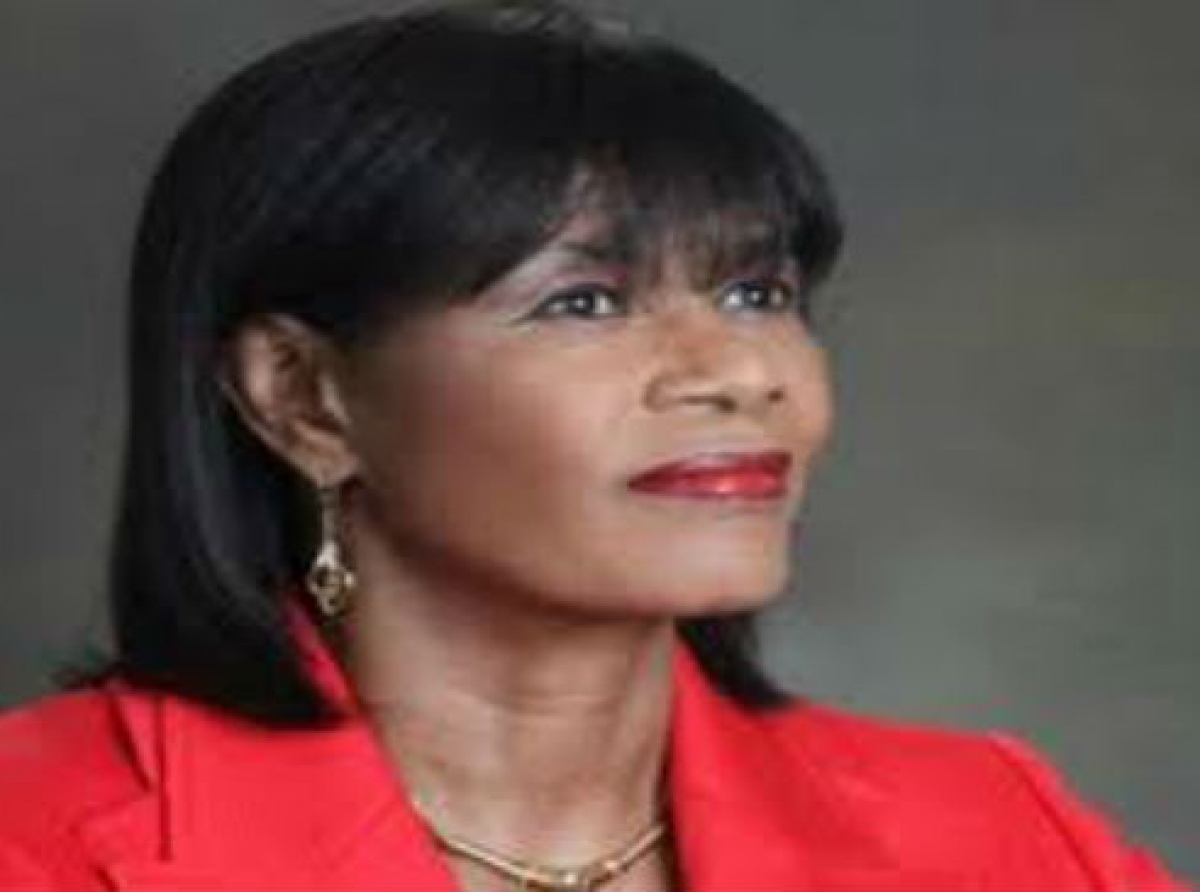 U.S. Group Honors Former Jamaica P.M.
